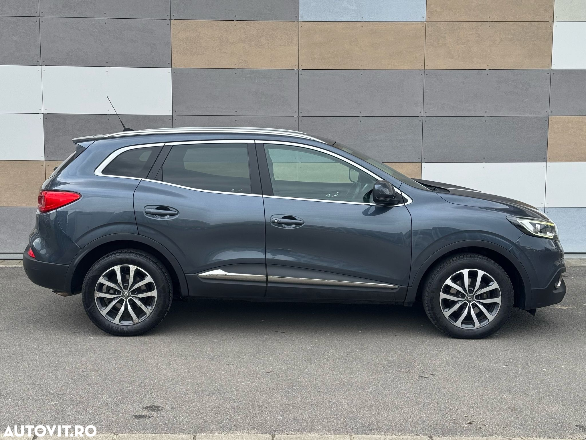 Renault Kadjar 1.6 DCI CVT Intens - 23