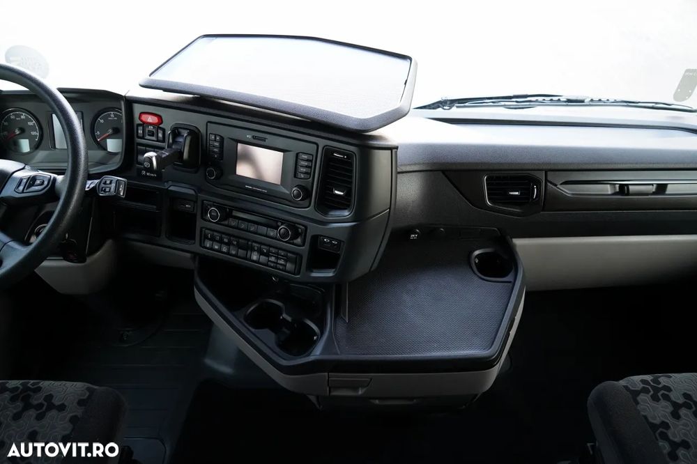 Scania S 500 / RETARDER / PLATĂ JOSĂ / MEGA / REZERVORE DE COMBUSTIBIL 1.400 L / I-PARK COOL / DUPĂ CONTRACT DE SERVICE GOLD / - 32