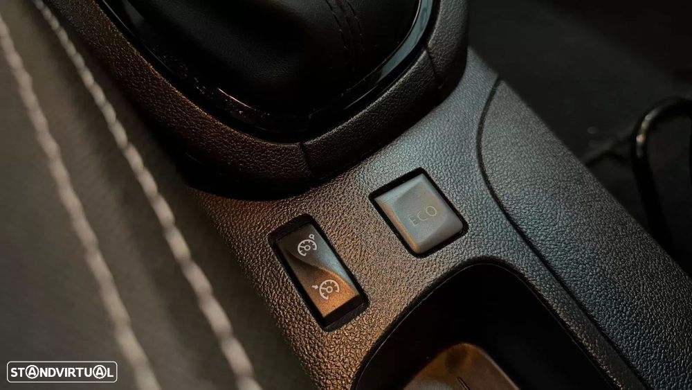 Renault Clio 1.5 dCi Dynamique S - 14