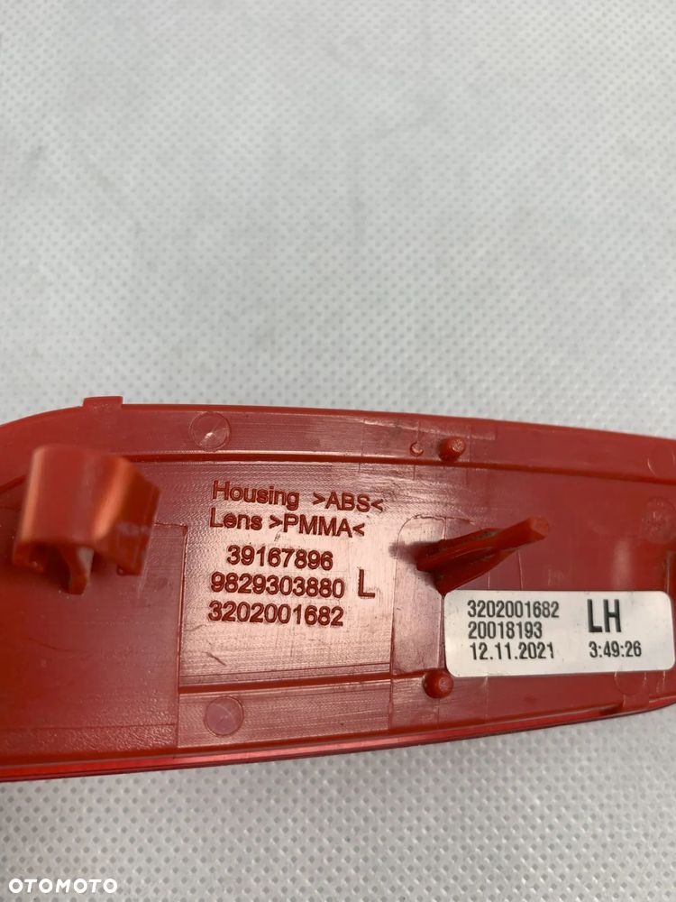 Opel Corsa F 20r Odblask lewy tyl tylny 2020 - 3