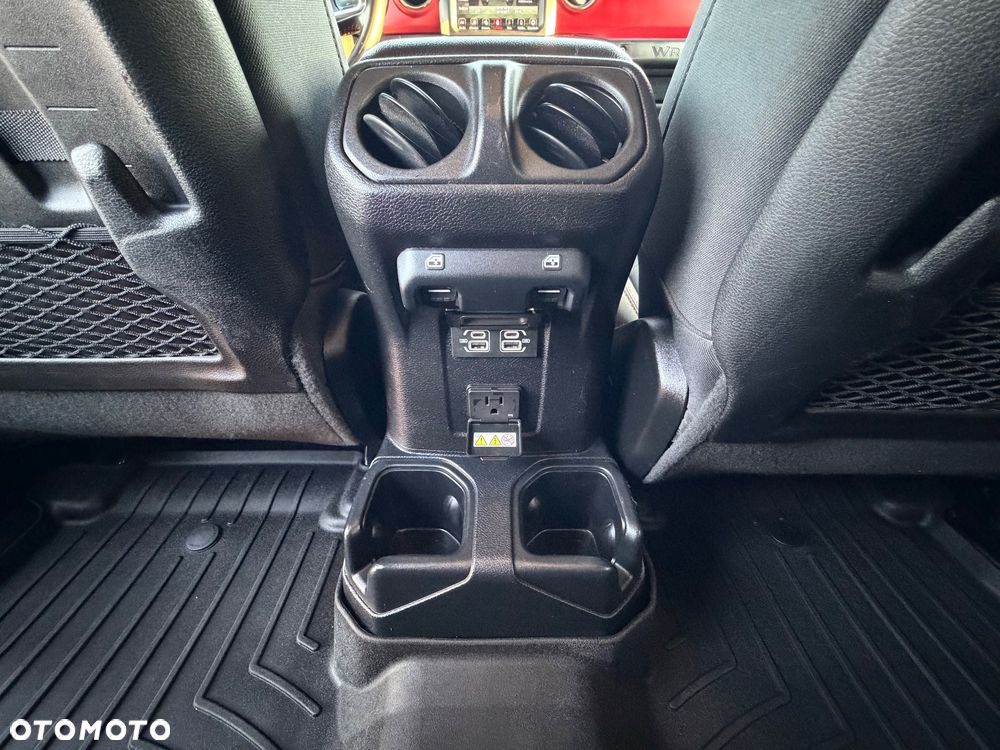 Jeep Wrangler 3.6 Unlim Rubicon Recon - 39