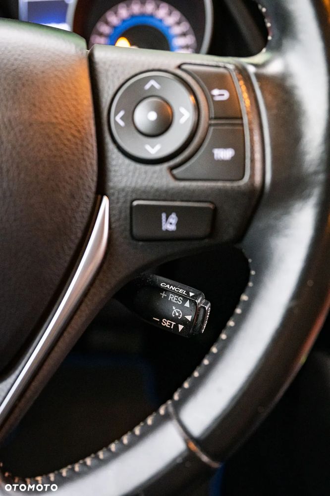 Toyota Auris Hybrid 135 Premium - 30