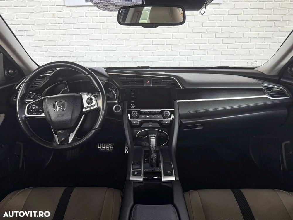 Honda Civic - 8