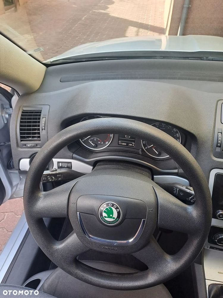 Skoda Octavia 1.8 TSI IMPULS EDITION - 14