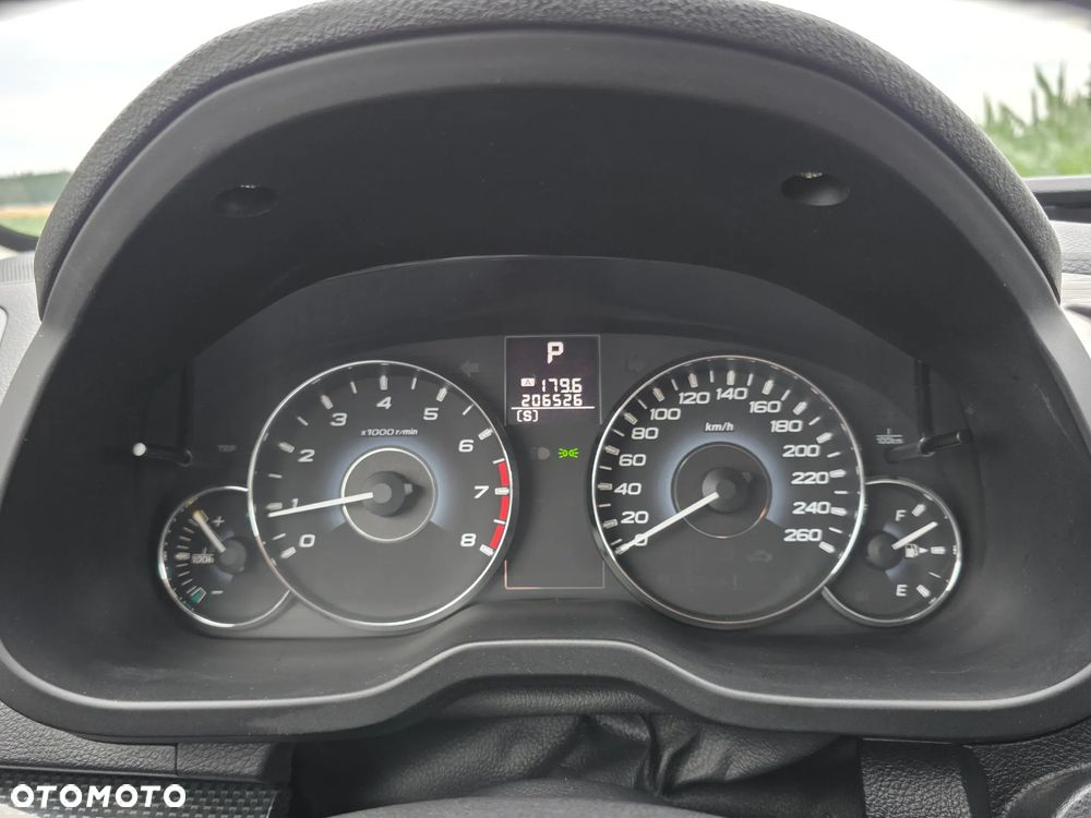 Subaru Legacy 2.5i GT - 20