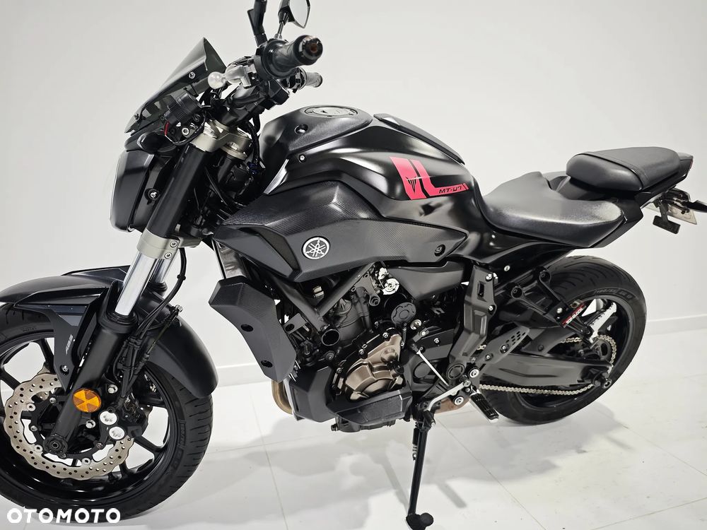 Yamaha MT - 11