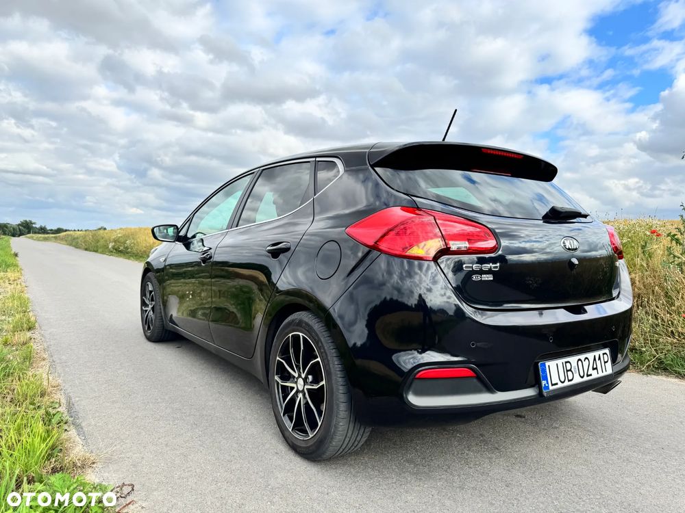 Kia Ceed 1.6 GDI L Business Line - 13