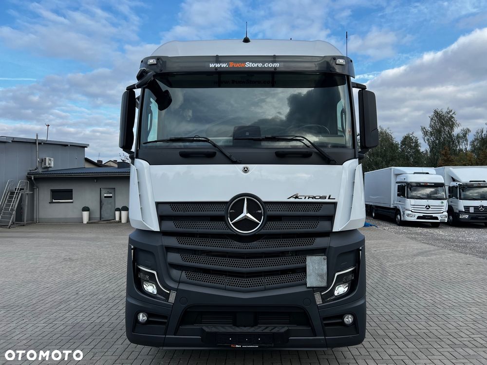 Mercedes-Benz Actros - 15