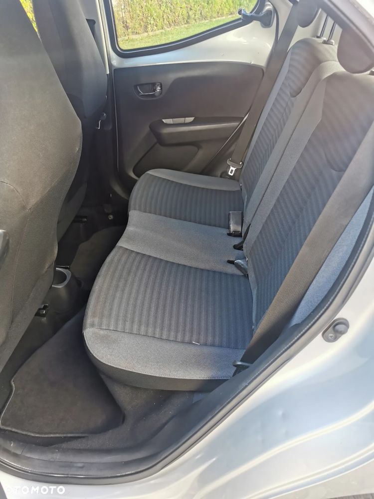 Toyota Aygo - 13