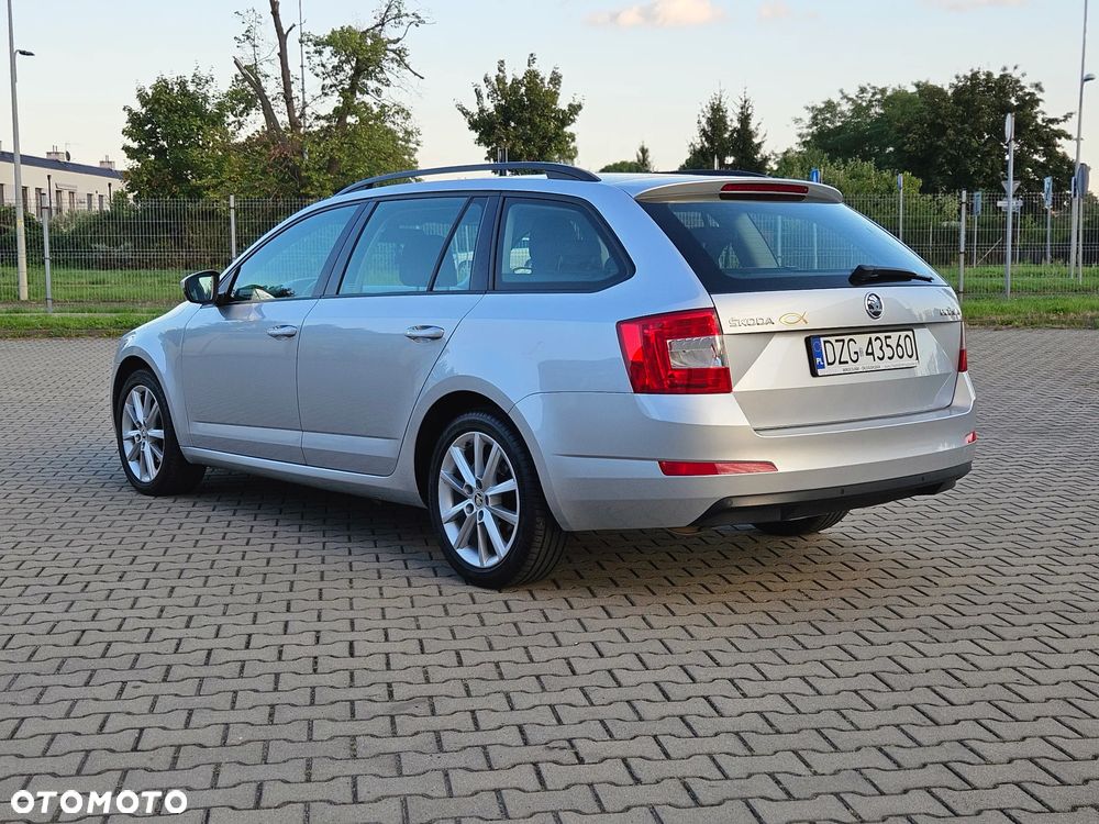 Skoda Octavia 2.0 TDI Ambition - 3
