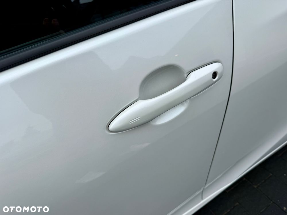Toyota Prius - 19