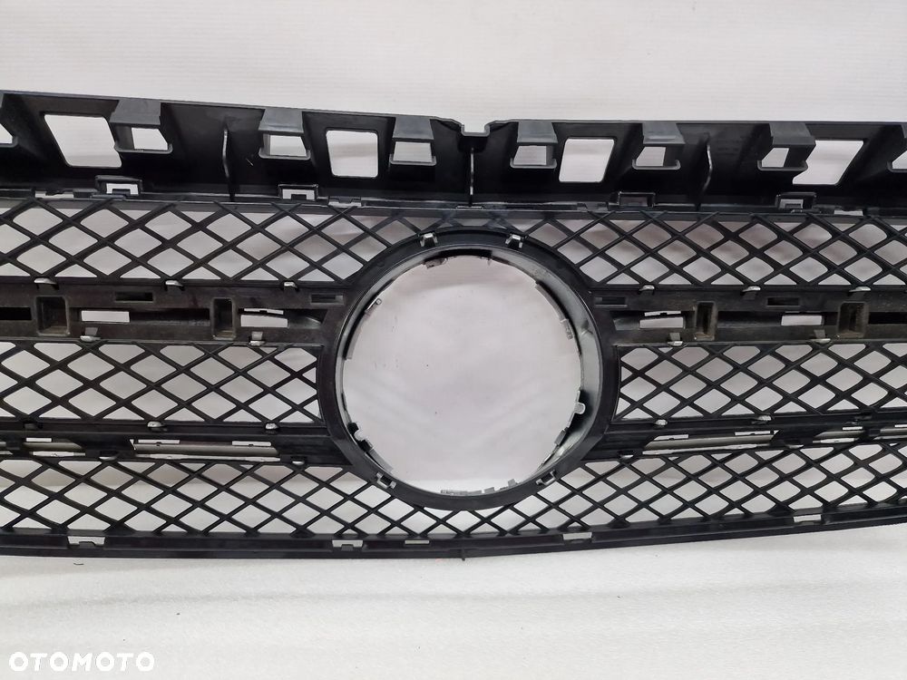MERCEDES A-KLASSA W176 11- ATRAPA / GRILL PRZEDNI PRZÓD, NR A1768880260 , NR AUKCJI GL332 - 9
