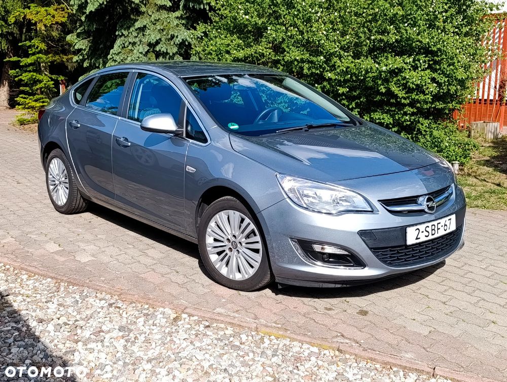 Opel Astra 1.4 Turbo Active - 1