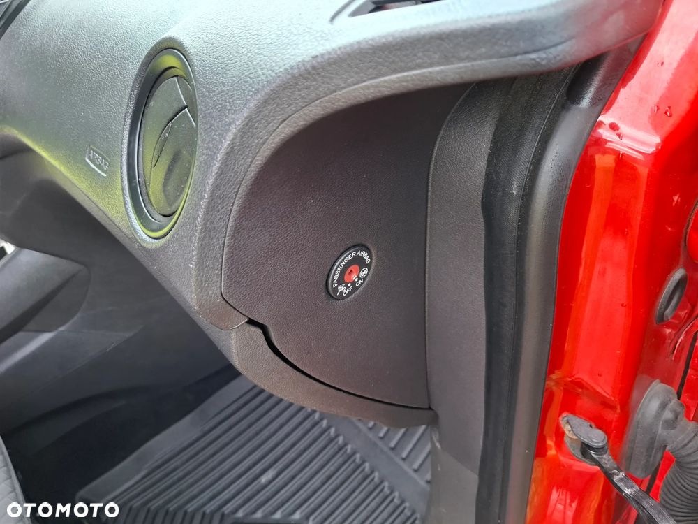 Ford Tourneo Courier 1.0 EcoBoost Sport - 16