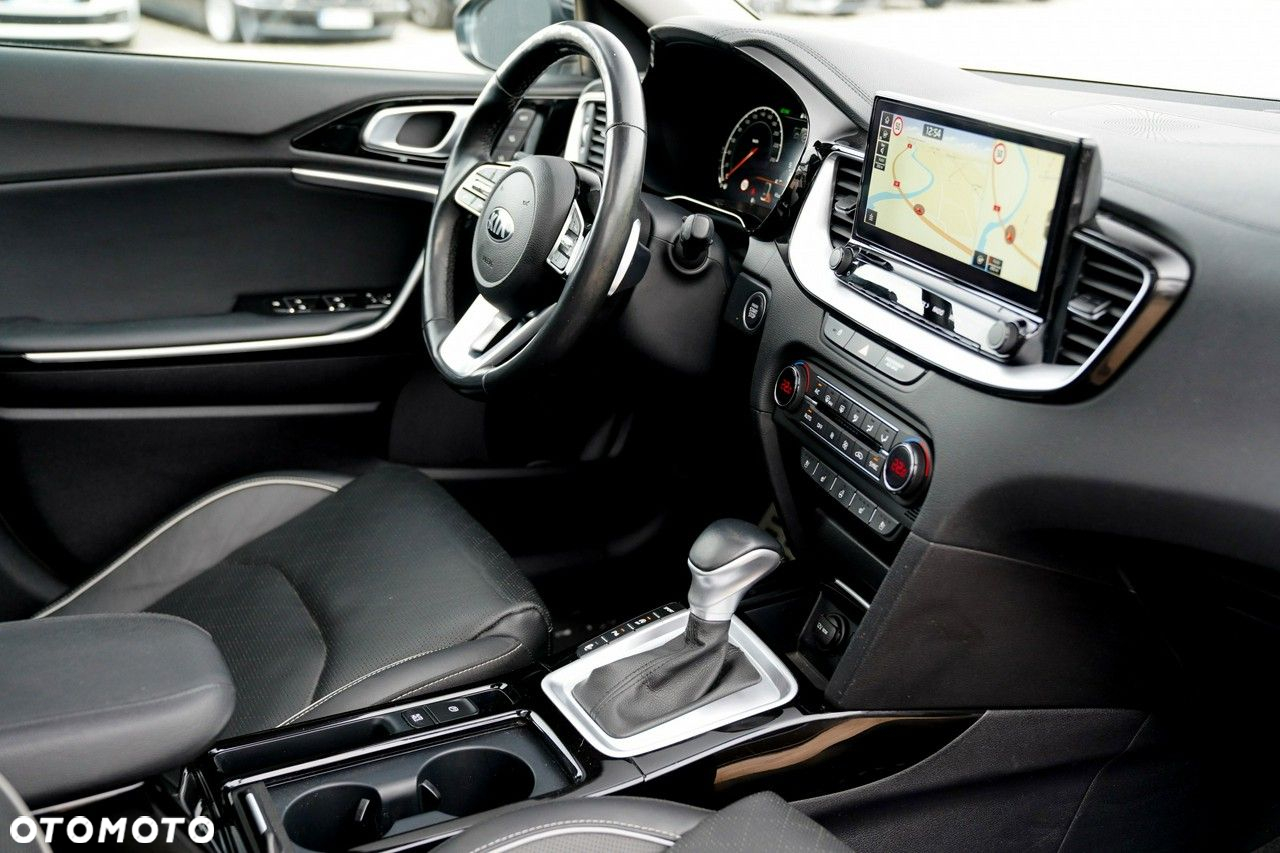 Kia XCeed 1.6 CRDi (48V Mild-Hybrid) DCT7 PLATINUM - 27