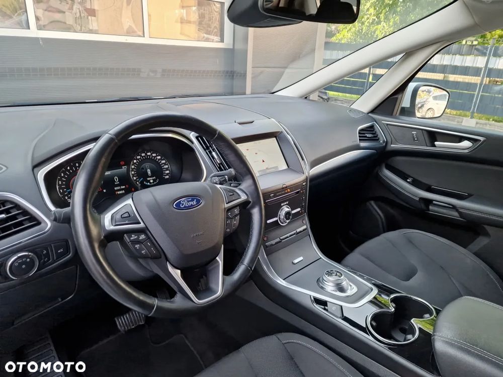 Ford S-Max 2.0 EcoBlue Titanium - 19