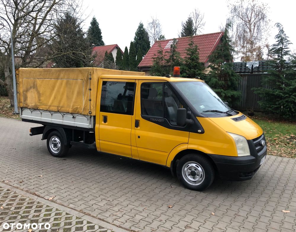 Ford Transit - 1