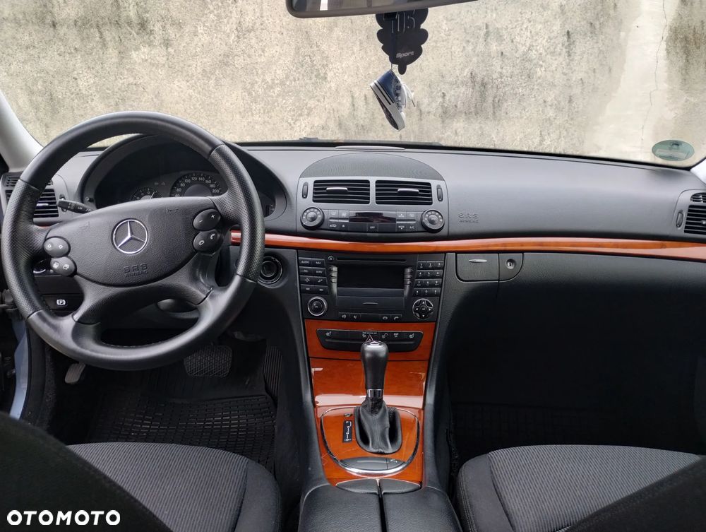 Mercedes-Benz Klasa E 220 CDI Automatik Avantgarde - 10