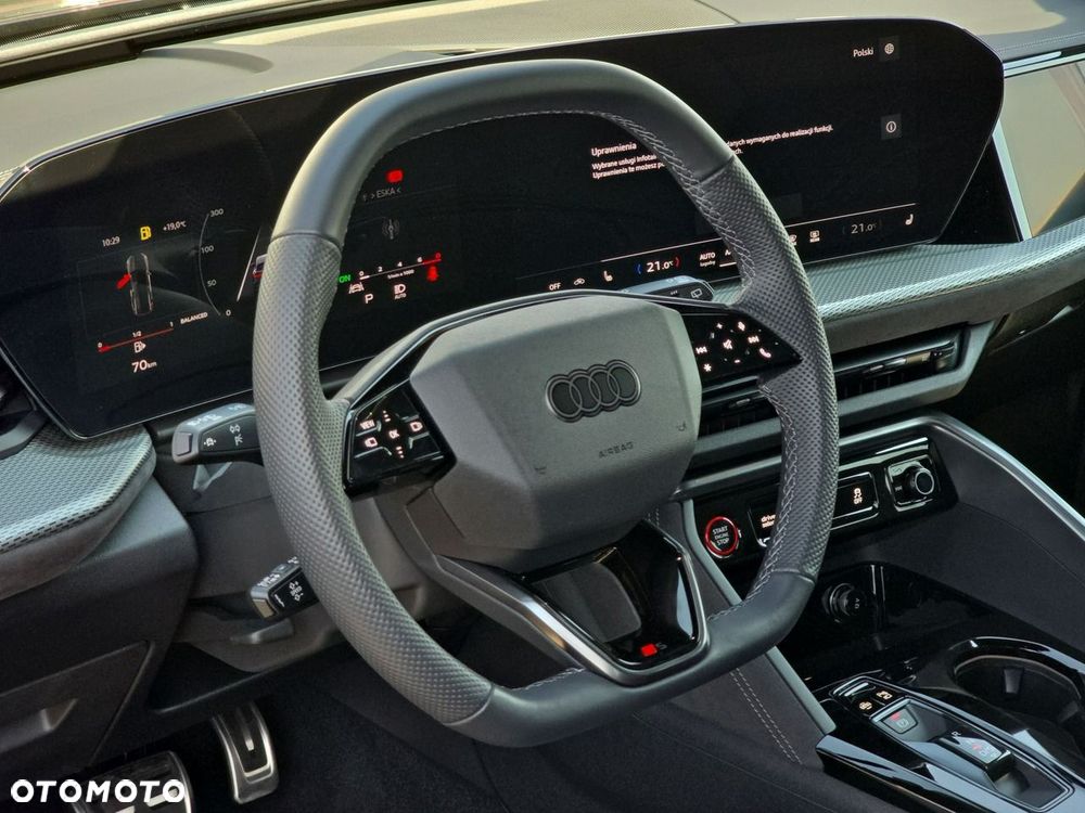 Audi Q5 Sportback TFSI 150 kW S tronic edition one mythosschwarz - 17