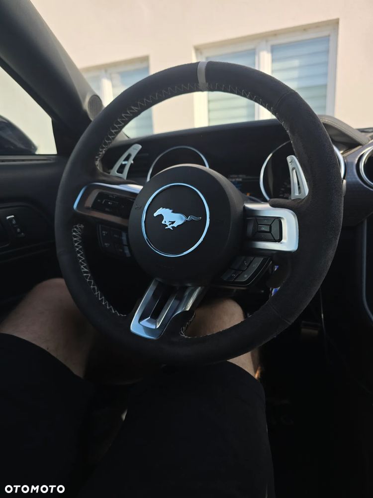 Ford Mustang - 19