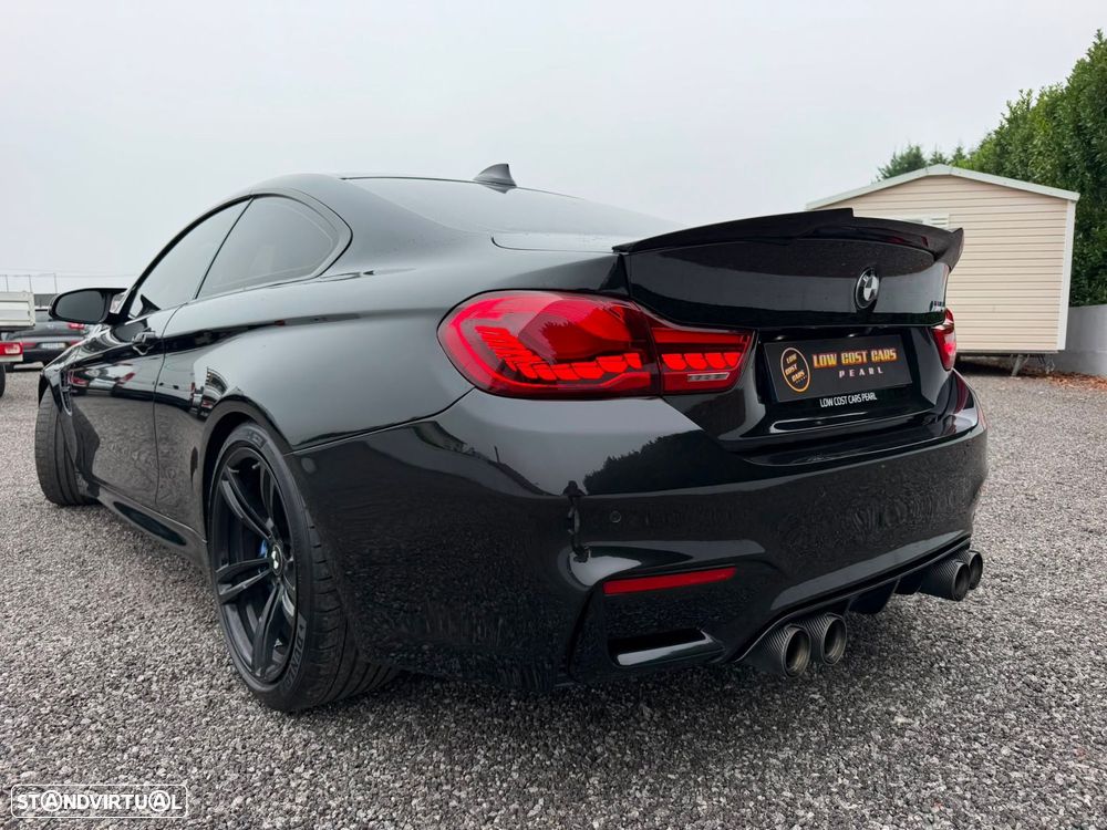 BMW M4 Auto - 16