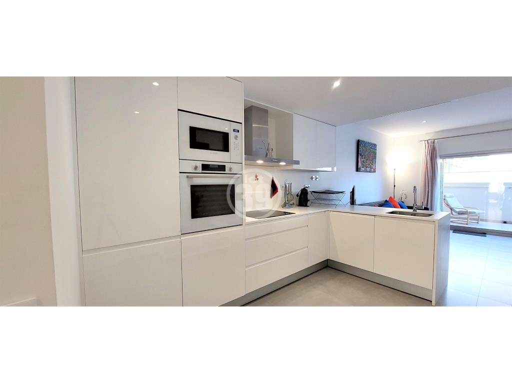 Bonito apartamento com um quarto, como novo e inserido num condomín... - Grande imagem: 5/24