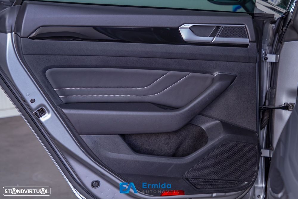 VW Arteon 2.0 TDI Elegance DSG - 41