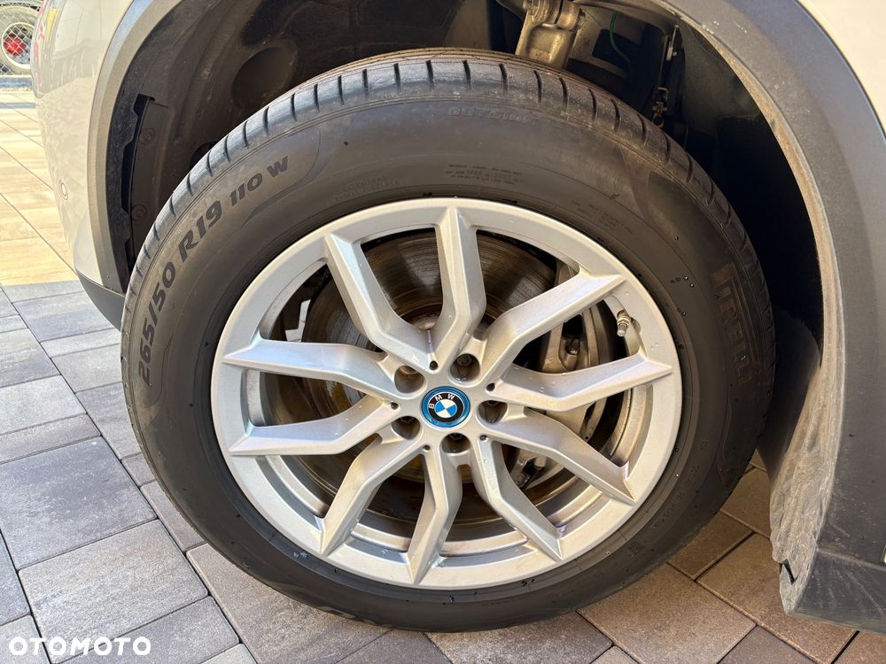 BMW X5 xDrive45e - 36