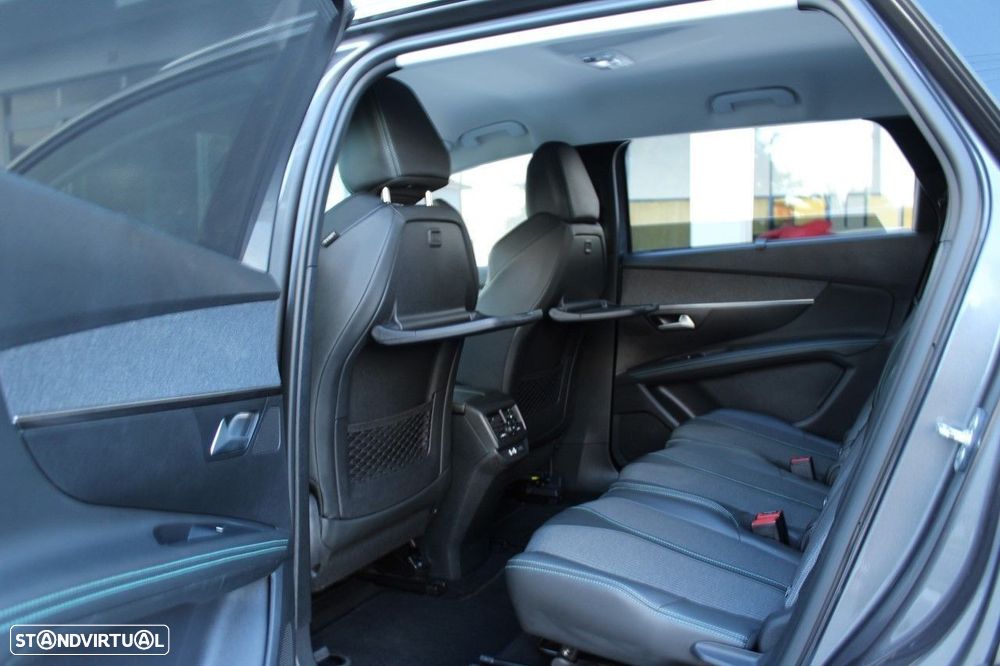 Peugeot 5008 1.2 PureTech Allure Pack EAT8 - 14