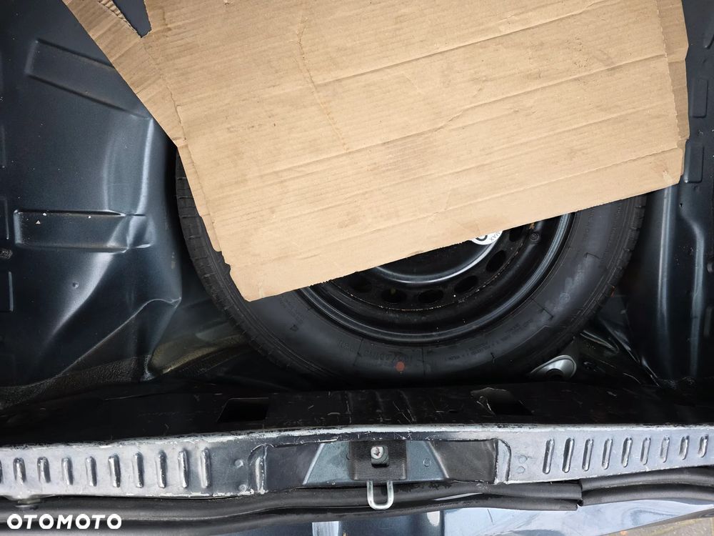 Dacia Sandero Stepway SCe 75 Essential - 14