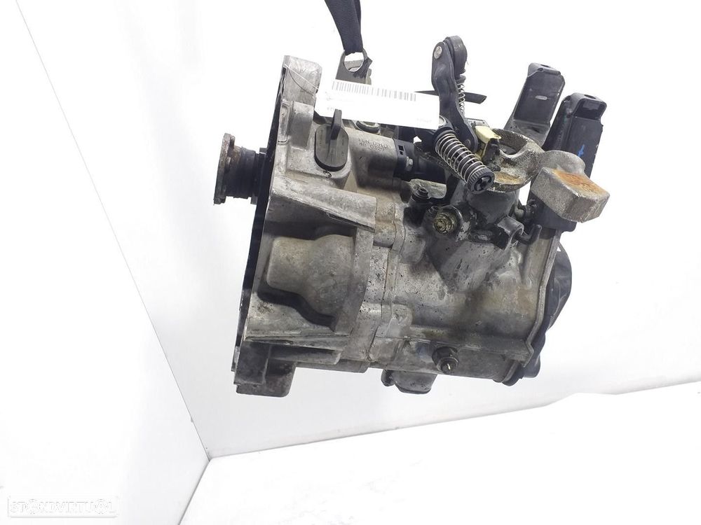 CAIXA VELOCIDADES SKODA FABIA I 2000 - 7