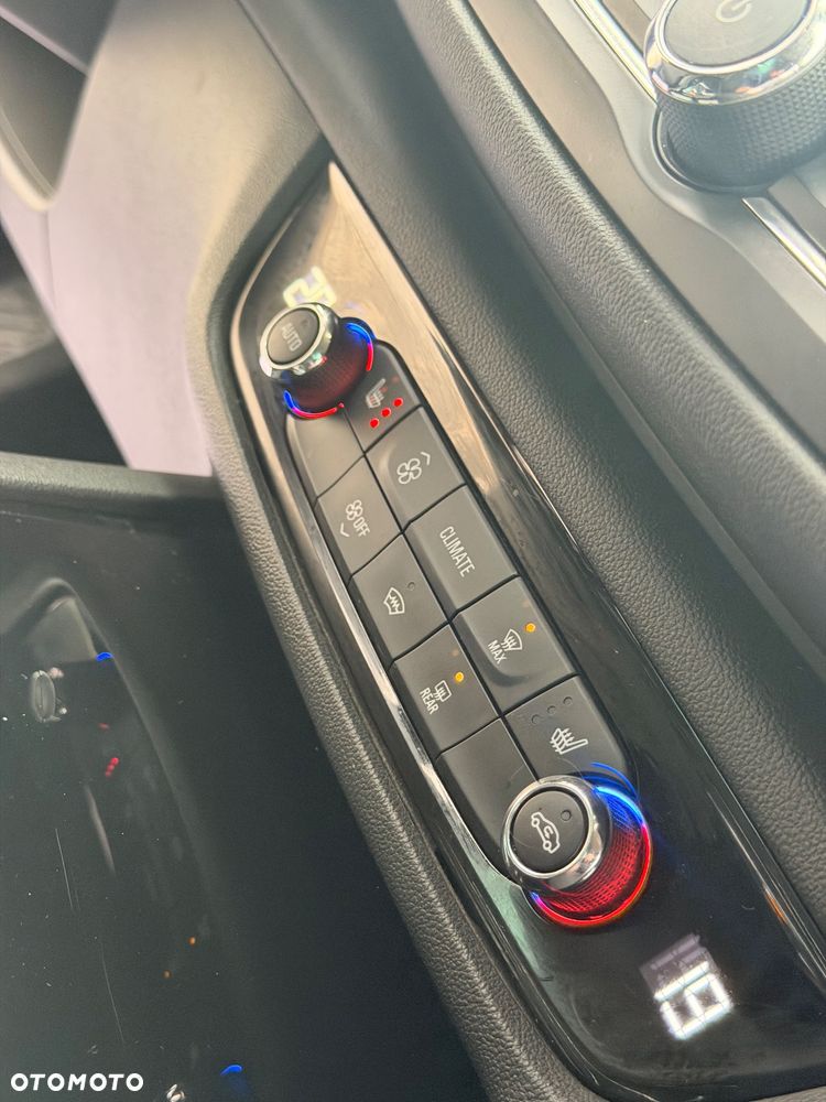 Opel Insignia 2.0 CDTI Executive - 16