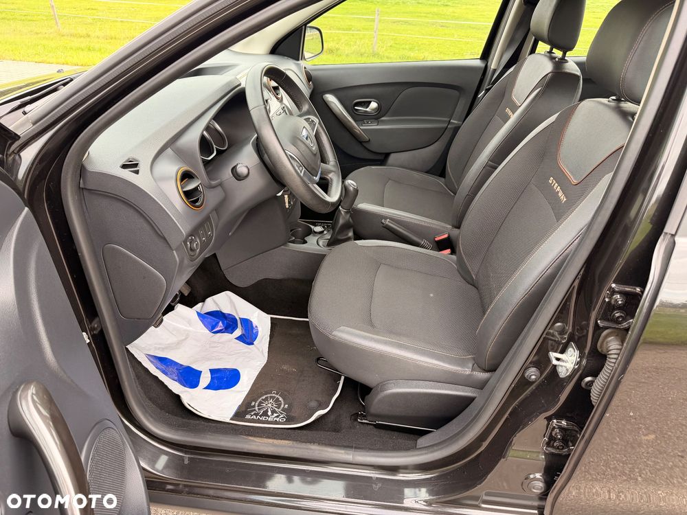 Dacia Sandero Stepway - 12