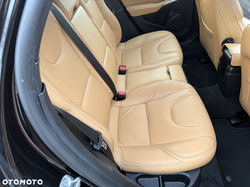 Volvo V40 Cross Country D3 Momentum - 30