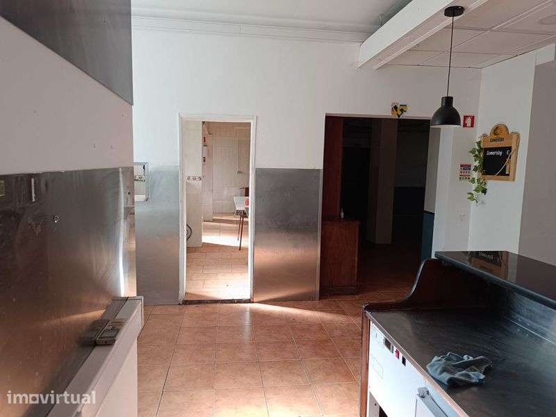 Vendo duas lojas interligadas, com 100 m quadrados (cada) - Grande imagem: 3/7