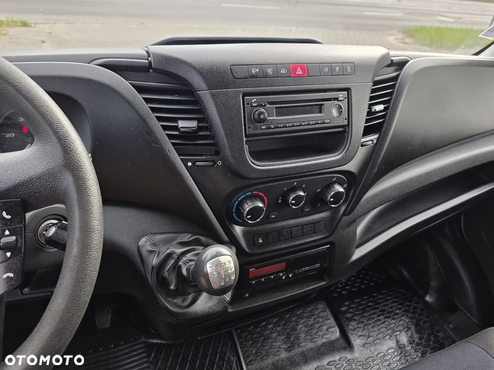 Iveco 70c18 Kontener+Winda(1000KG) - 9