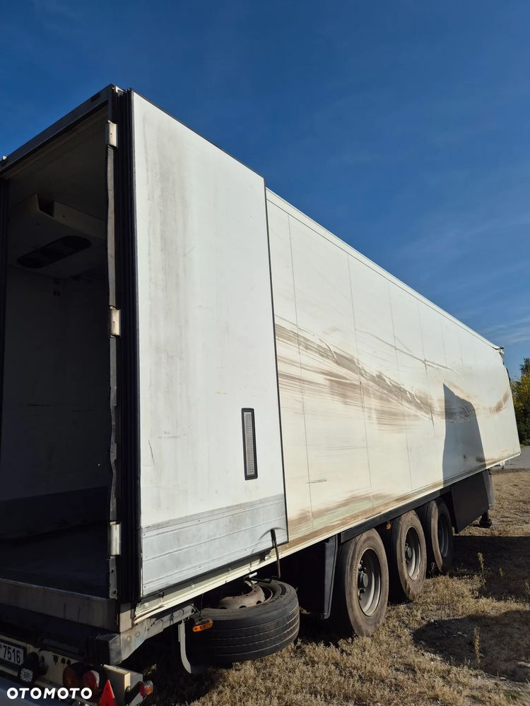 Schmitz Cargobull SKO 24 - 6