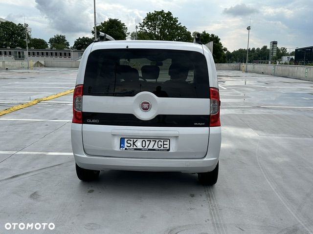 Fiat Fiorino Kombi Adventure - 4