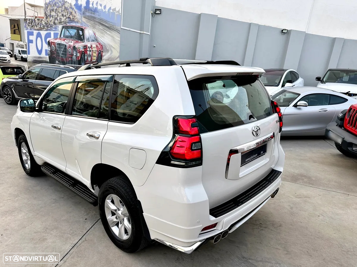 Toyota Land Cruiser Prado - 49