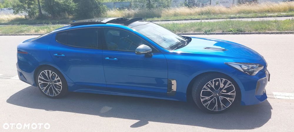 Kia Stinger 2.0 T-GDI GT Line - 1