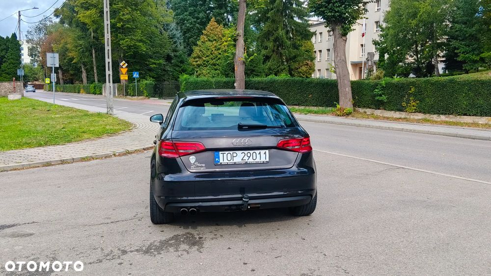 Audi A3 Sportback - 13