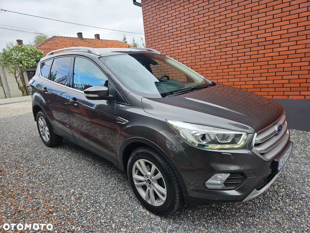 Ford Kuga - 17