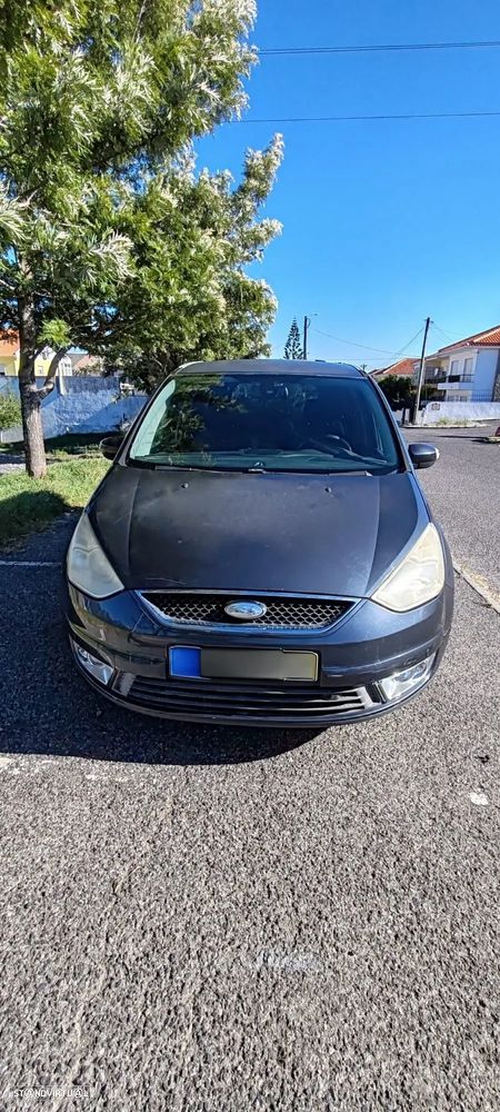 Ford Galaxy - 3