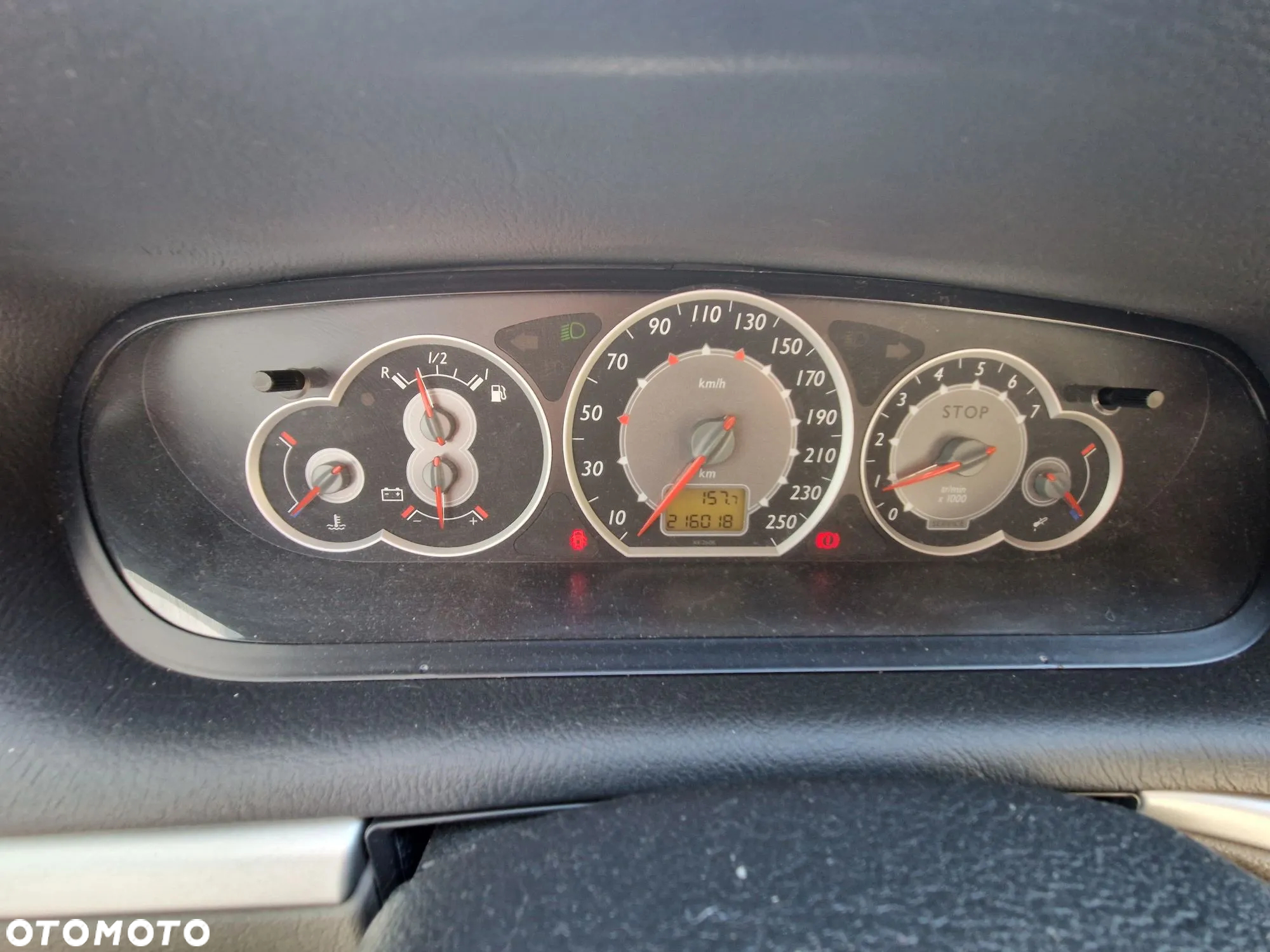 Citroën C5 II 1.6 HDi Impress - 11