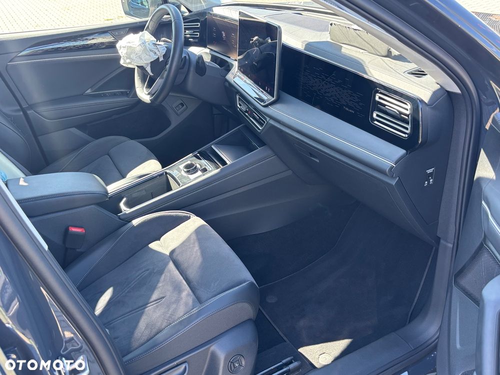 Volkswagen Tiguan 2.0 TDI 4Mot Style DSG - 6