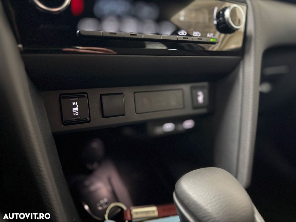 Toyota Yaris Cross 1.5 VVT-i HSD 116 4x2 HEV Dynamic - 19