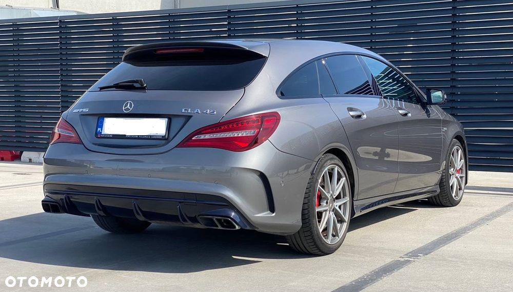 Mercedes-Benz CLA AMG 45 4-Matic - 11