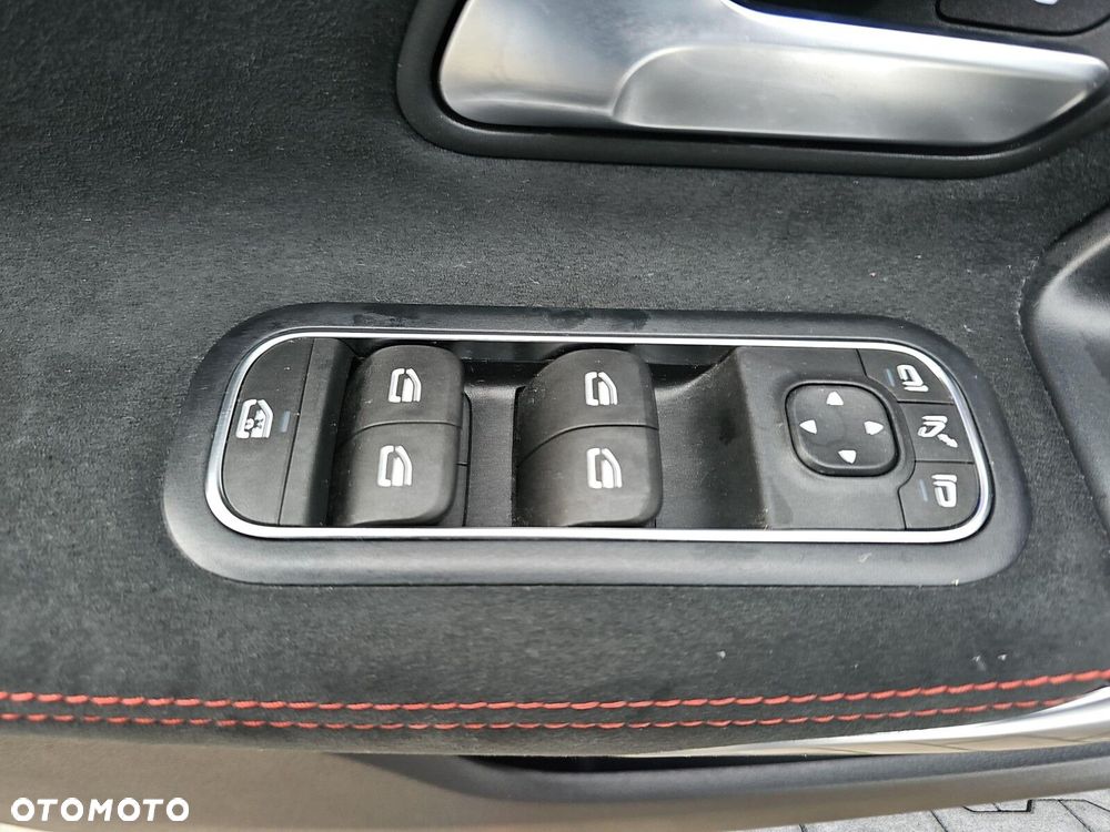 Mercedes-Benz CLA - 20