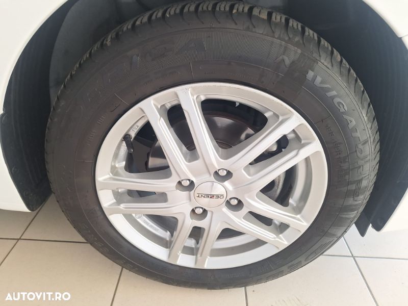 Hyundai i20 - 8