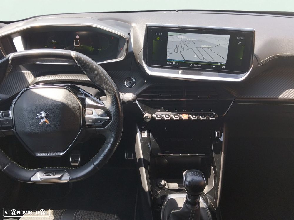 Peugeot 2008 1.5 BlueHDi GT - 15